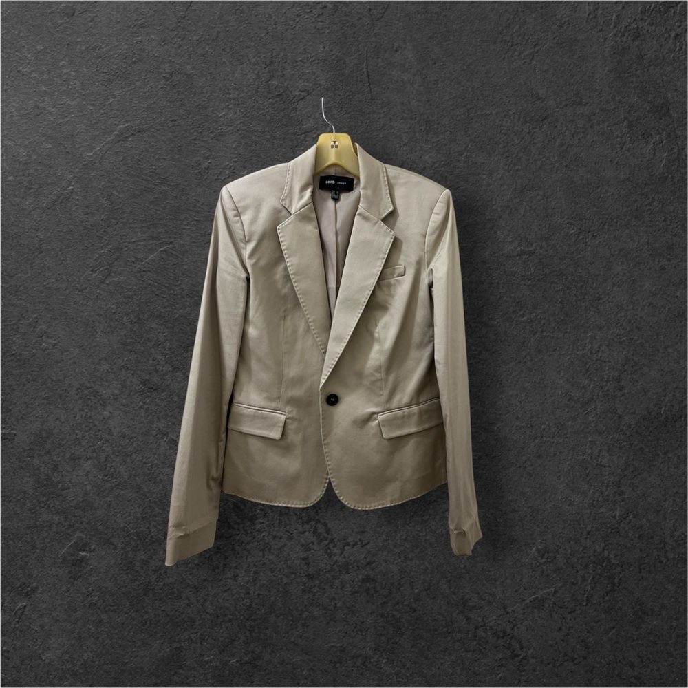 Mango beige blazer